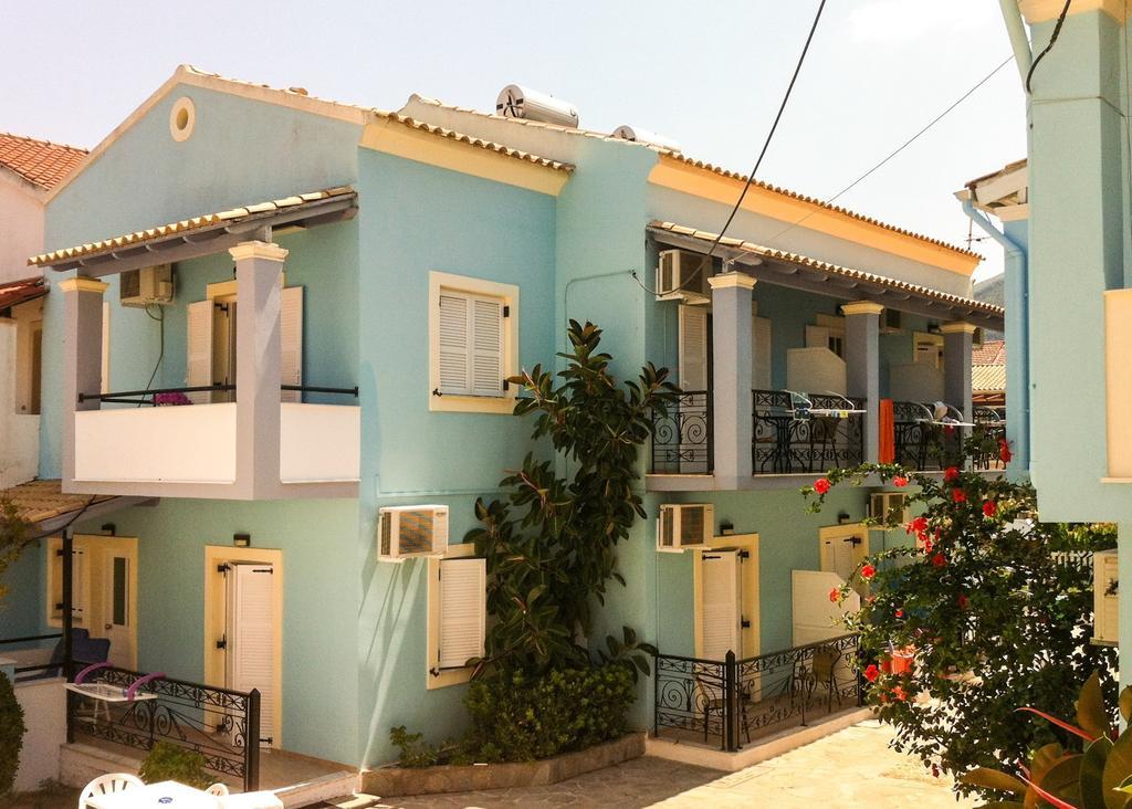 Philippos Apartments Acharavi  Buitenkant foto