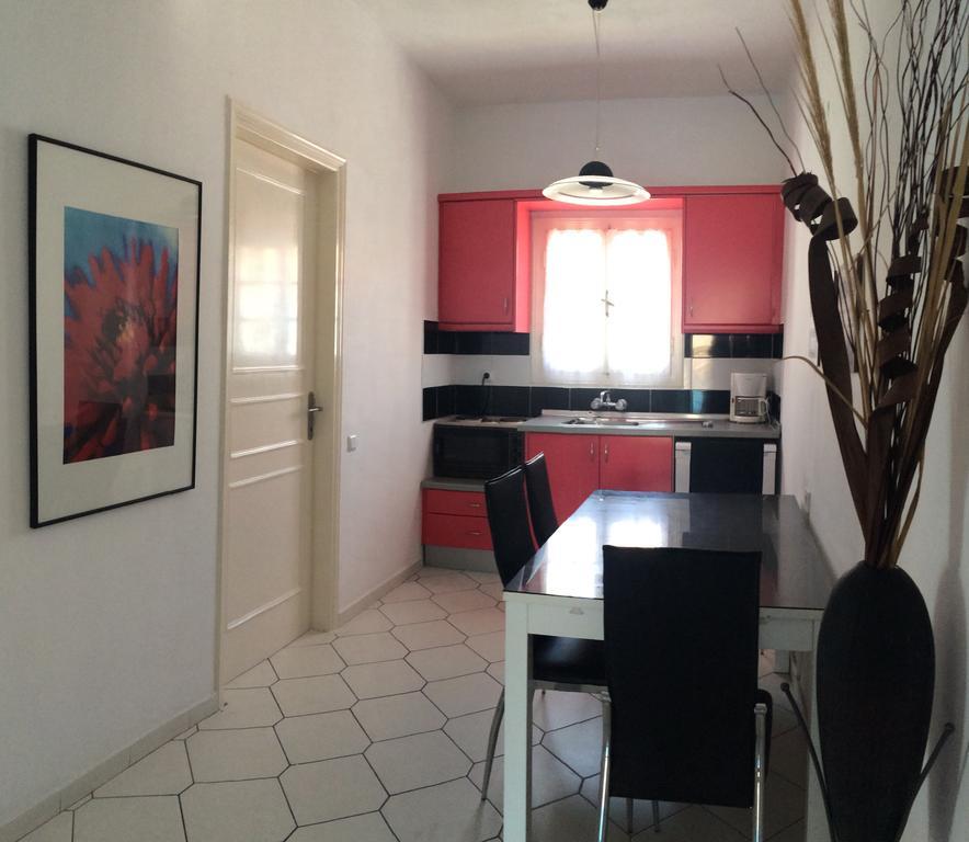 Philippos Apartments Acharavi  Buitenkant foto